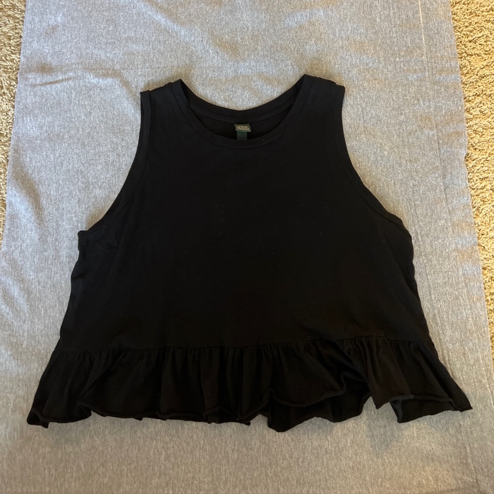 Cute black top